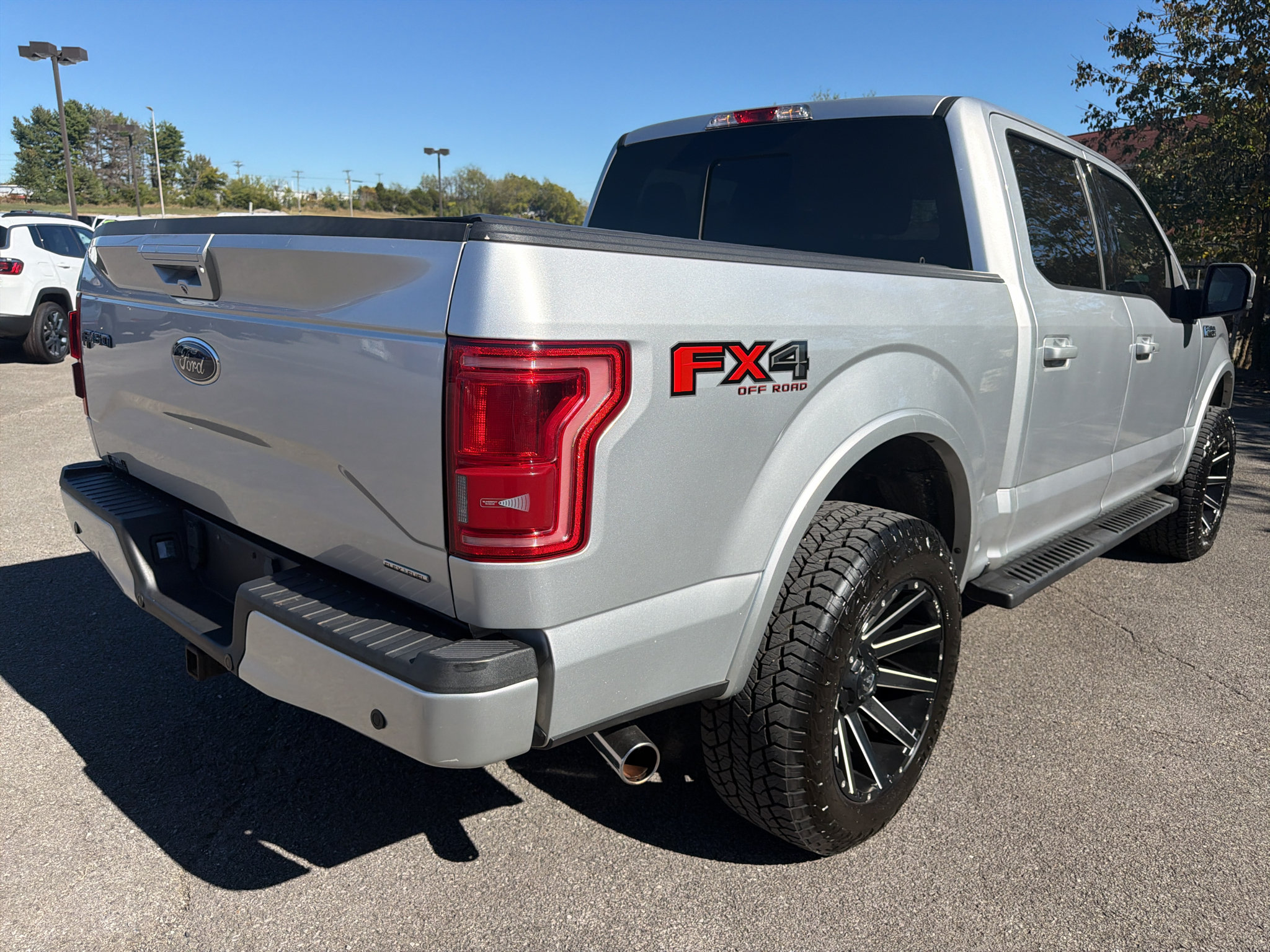 Used 2015 Ford F150 Lariat AWD/4WD image 5