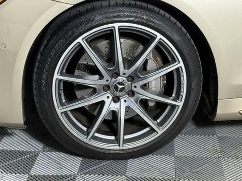 Used 2019 Mercedes-Benz S 560 S 560 image 12