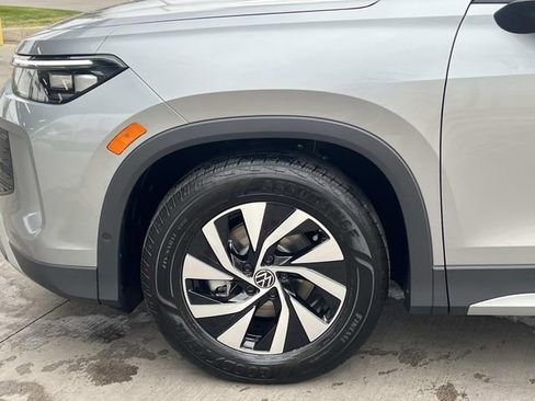 New 2026 Volkswagen Tiguan S FWD image 5