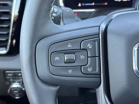 New 2026 GMC Sierra 1500 Denali Ultimate w/ LPO, Black Badging Package AWD/4WD image 9