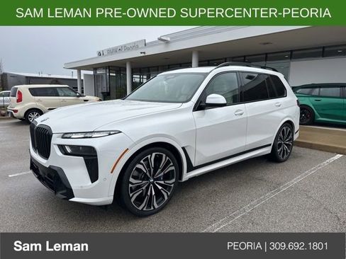 Used 2024 BMW X7 xDrive40i w/ Executive Package AWD/4WD image 3