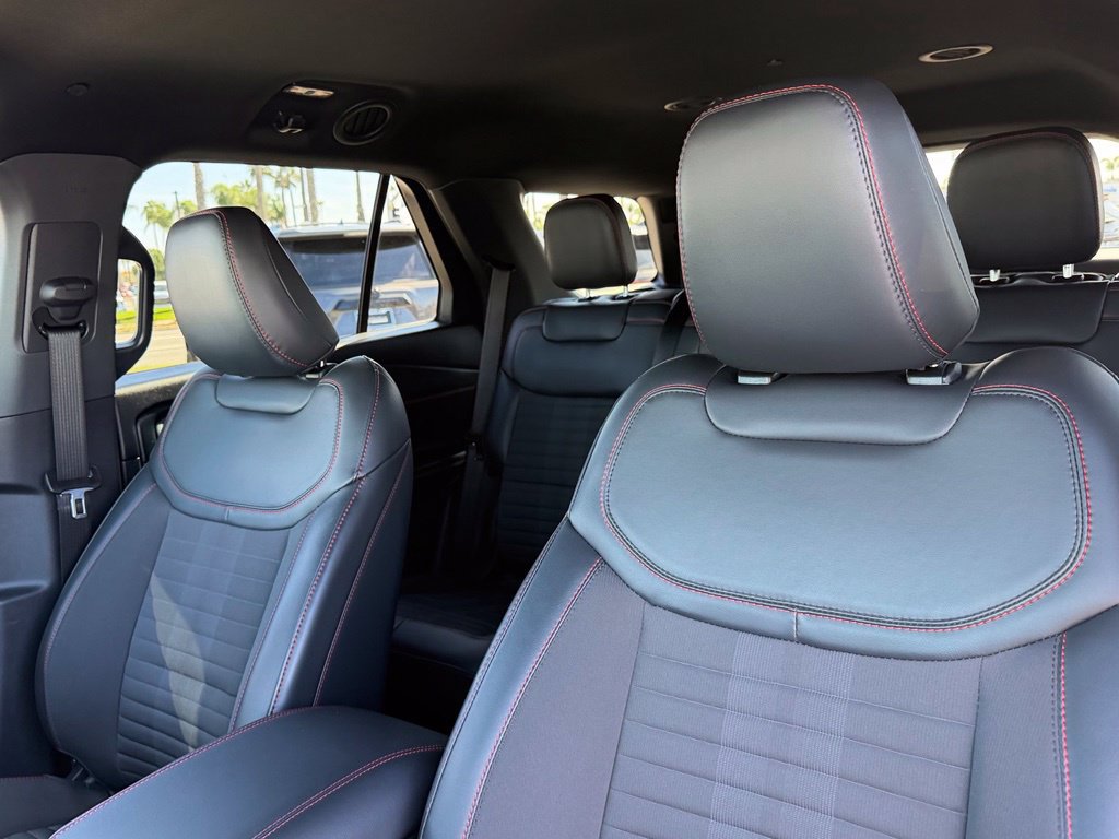 Used 2026 Ford Explorer ST-Line RWD image 17