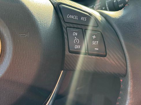 Used 2015 MAZDA MAZDA3 i Grand Touring FWD image 21