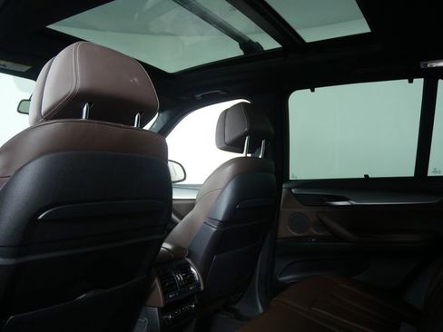 Used 2014 BMW X5 xDrive50i AWD/4WD image 14