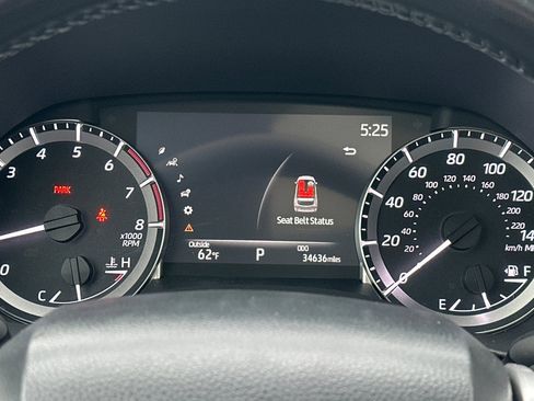 Certified 2023 Toyota Highlander XLE image 24