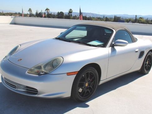 Used 2004 Porsche Boxster S image 6