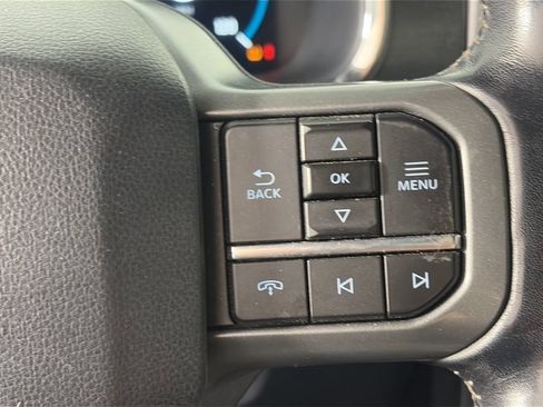 Used 2022 Ford F150 Lariat AWD/4WD image 18