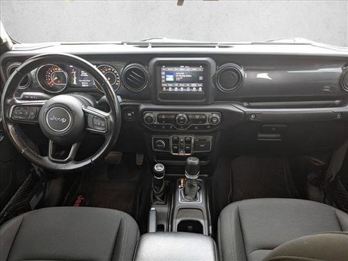 Certified 2020 Jeep Gladiator Sport image 17