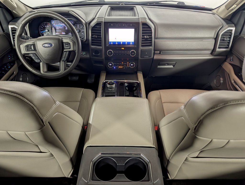 Used 2021 Ford Expedition XLT RWD image 16