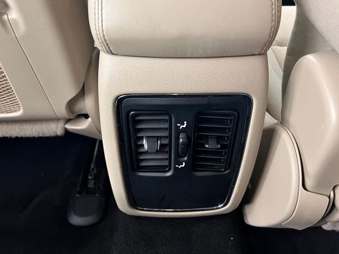 Used 2015 Dodge Durango SXT w/ Quick Order Package 23B image 29