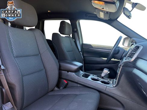 Certified 2021 Jeep Grand Cherokee Laredo AWD/4WD image 15