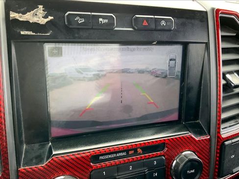 Used 2017 Ford F150 XLT w/ Equipment Group 302A Luxury image 26