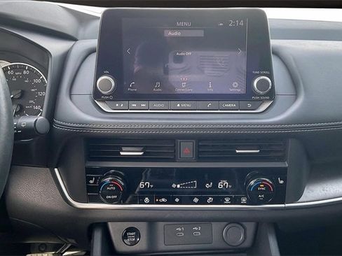 Certified 2024 Nissan Rogue SV w/ SV Premium Package image 6