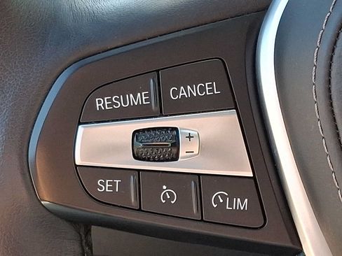 Used 2023 BMW X5 xDrive40i w/ Premium Package AWD/4WD image 23