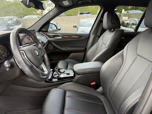 Used 2023 BMW X3 xDrive30i w/ Premium Package w/ZPA AWD/4WD image 3