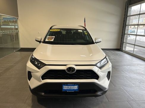 Used 2019 Toyota RAV4 LE image 20