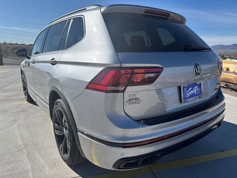 Used 2024 Volkswagen Tiguan SE R-Line image 3