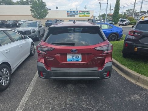 Used 2020 Subaru Outback Premium AWD/4WD image 7