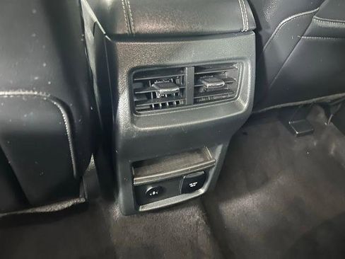 Certified 2024 Ford Edge Titanium AWD/4WD image 15