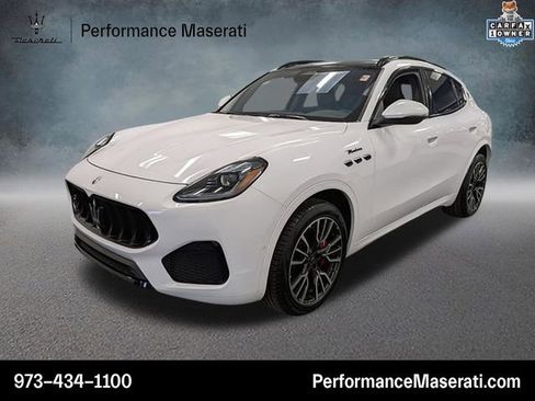 Used 2023 Maserati Grecale Modena AWD/4WD image 1