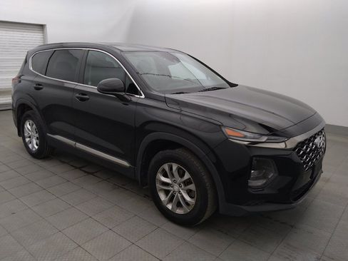 Used 2019 Hyundai Santa Fe SE AWD/4WD image 11