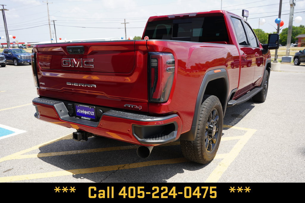 Used 2024 GMC Sierra 2500 AT4 w/ AT4 Preferred Package AWD/4WD image 11