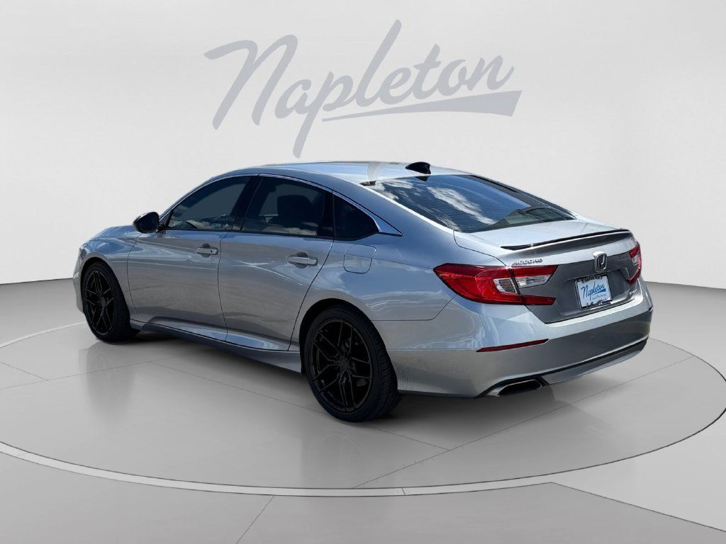 Used 2022 Honda Accord Sport image 3