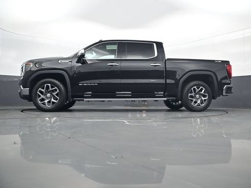 Used 2024 GMC Sierra 1500 SLT w/ SLT Premium Plus Package AWD/4WD image 28