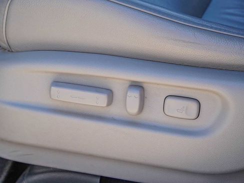 Used 2017 Honda Pilot EX-L image 23