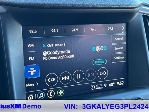 Used 2023 GMC Terrain AT4 image 29