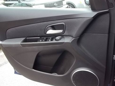 Used 2012 Chevrolet Cruze Eco FWD image 11