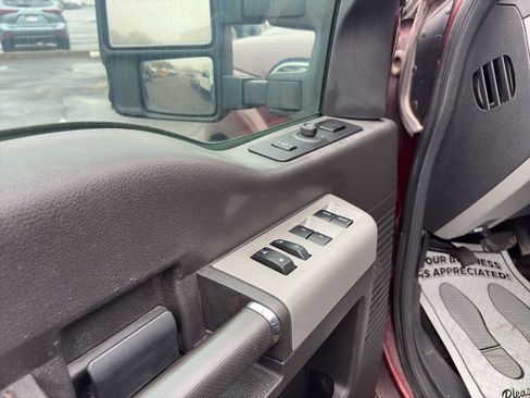 Used 2015 Ford F350 Lariat w/ Lariat Ultimate Package image 12