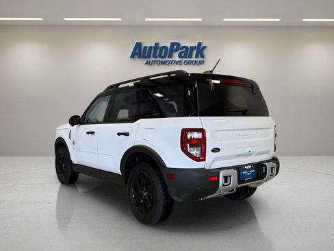New 2025 Ford Bronco Sport Outer Banks w/ Sasquatch Outer Banks Package AWD/4WD image 6