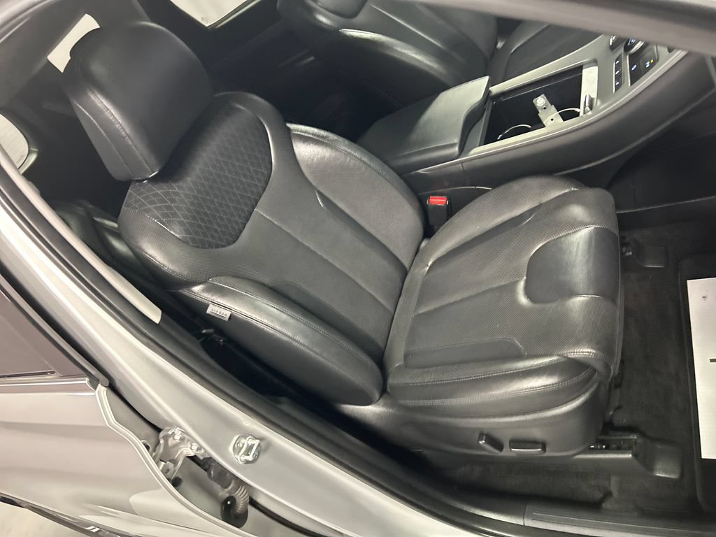 Used 2022 Hyundai Palisade SEL w/ Premium Package FWD image 24
