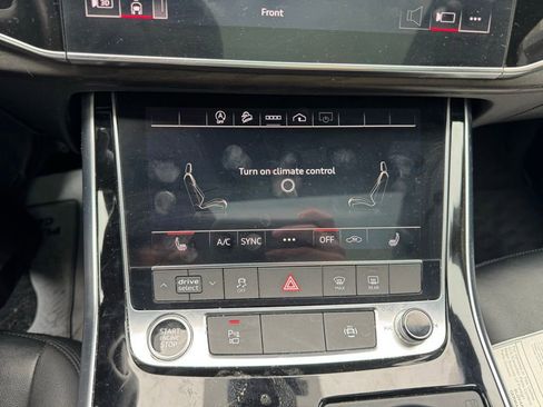 Used 2021 Audi Q7 3.0T Premium image 15