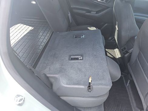 Used 2025 Chevrolet Equinox LT FWD image 29