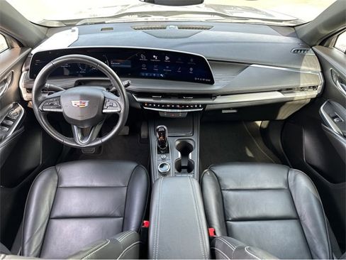 Certified 2024 Cadillac XT4 Premium Luxury image 18