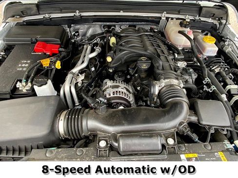 Used 2024 Jeep Wrangler Sahara image 10