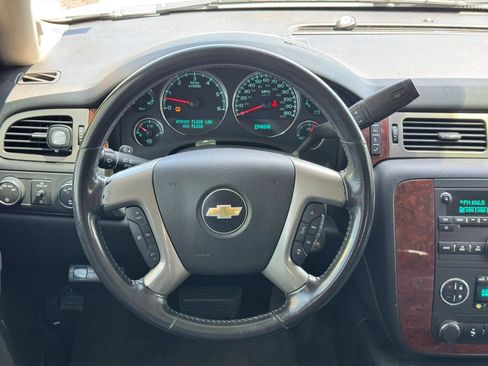 Used 2013 Chevrolet Tahoe LT AWD/4WD image 23