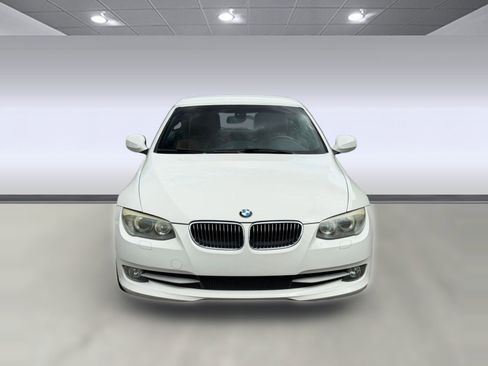 Used 2011 BMW 335i Convertible RWD image 6