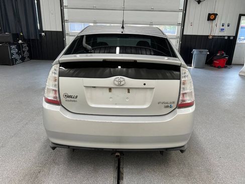 Used 2007 Toyota Prius w/ Pkg 4 FWD image 5
