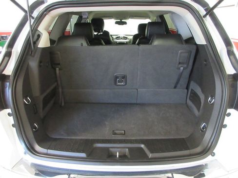 Used 2016 Buick Enclave Leather AWD/4WD image 23
