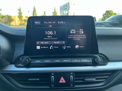Used 2023 Kia Forte LXS w/ LXS Technology Package FWD image 17