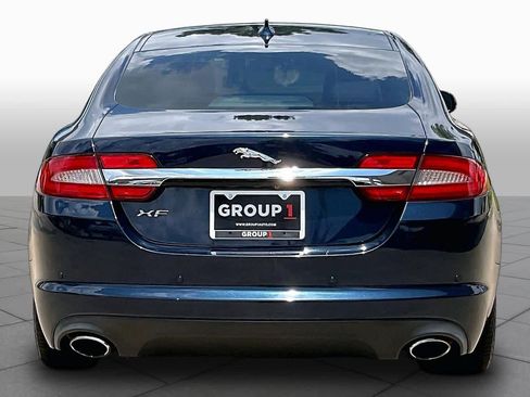 Used 2013 Jaguar XF RWD image 5