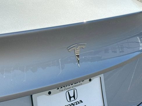 Used 2018 Tesla Model 3 Performance image 19