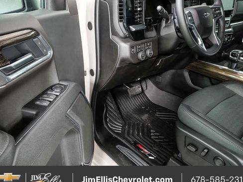 New 2026 Chevrolet Silverado 1500 RST AWD/4WD image 7