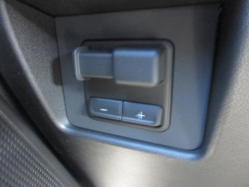 New 2026 GMC Canyon AT4 image 19