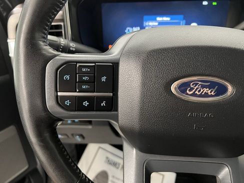 Used 2024 Ford F350 Lariat image 33