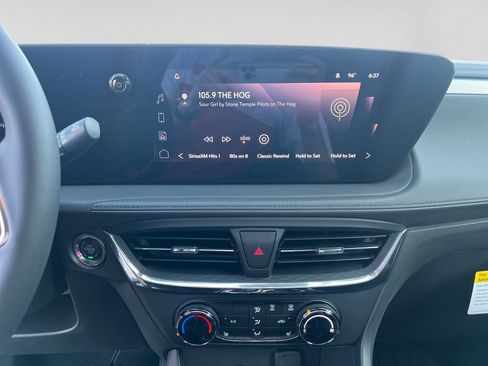 New 2026 Buick Encore GX Preferred w/ Advanced Technology Package FWD image 23