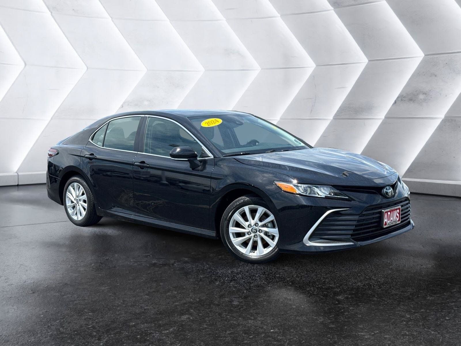 Used 2024 Toyota Camry LE FWD image 1